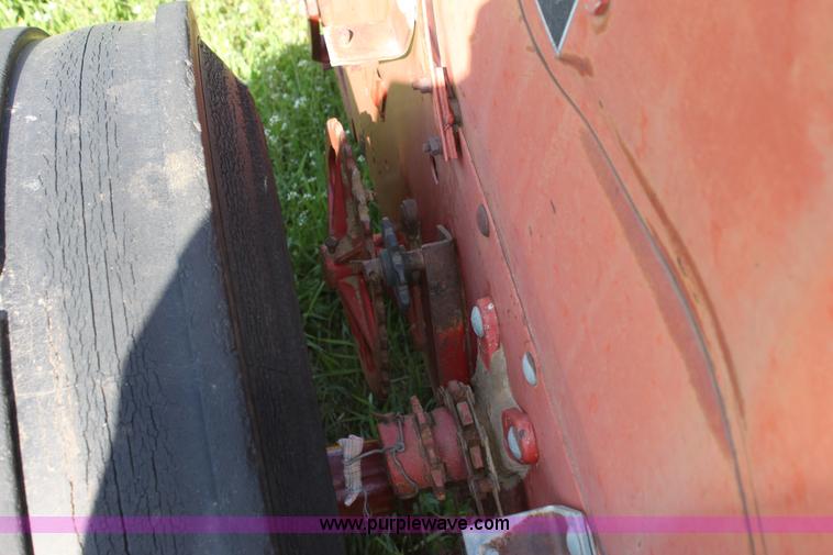 image for item F8624 (2) International drills with double hitch setup