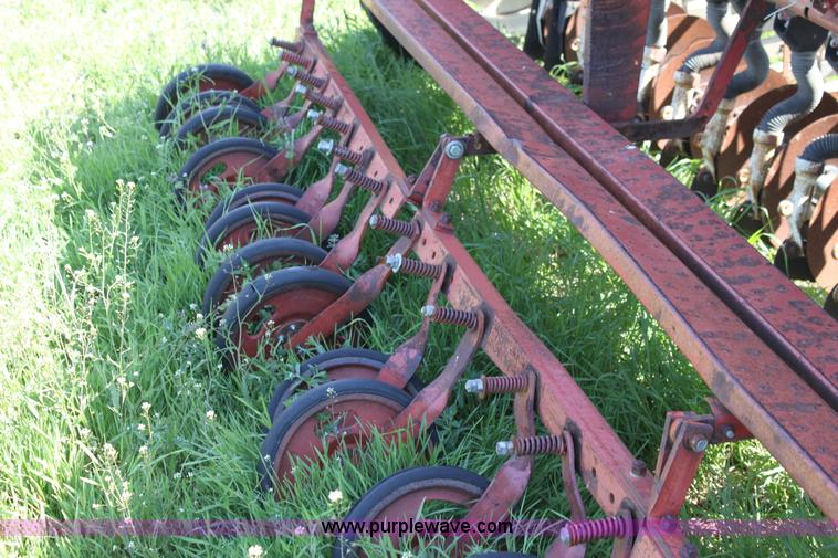 image for item F8624 (2) International drills with double hitch setup