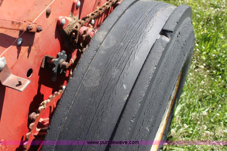 image for item F8624 (2) International drills with double hitch setup