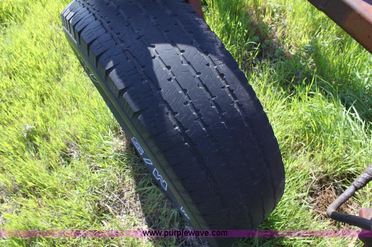 image for item F8624 (2) International drills with double hitch setup