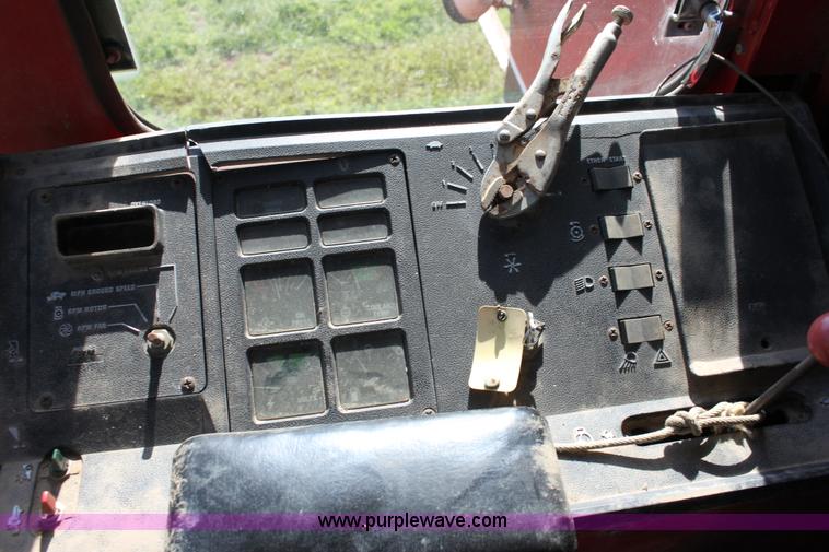 image for item F8625 1980 Case IH 1460 Axial-Flow combine