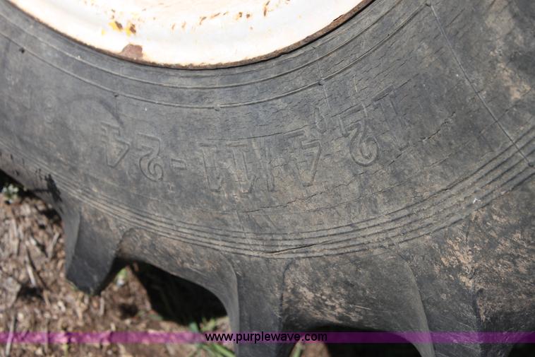 image for item F8625 1980 Case IH 1460 Axial-Flow combine