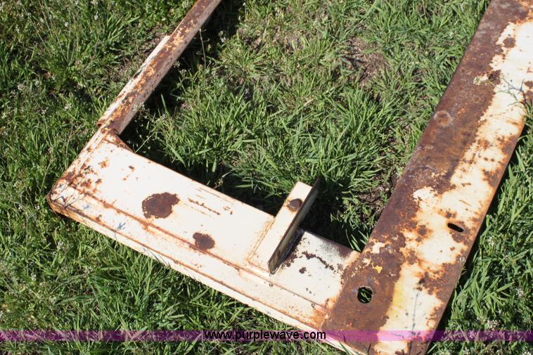 image for item F8626 Bish adapter