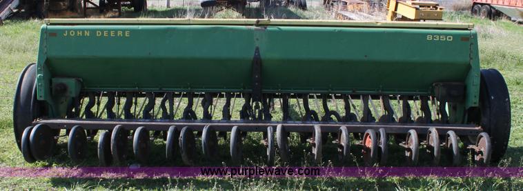 image for item F8627 John Deere 8350 drill