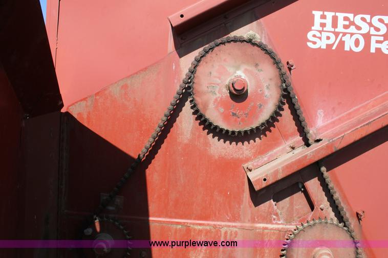 image for item F8628 Hesston SP10 bale feeder