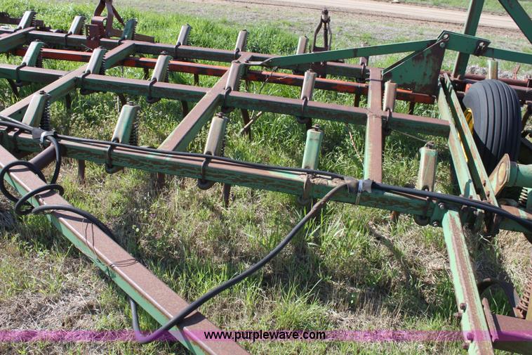 image for item F8632 John Deere 1000 field cultivator