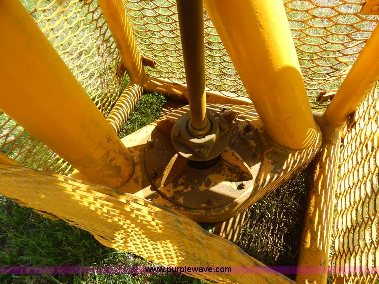 image for item G3157 Ditch pump