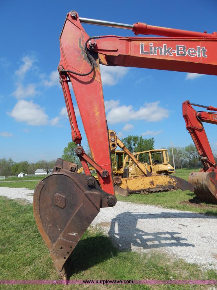 image for item G3158 Link-Belt 2700Q excavator
