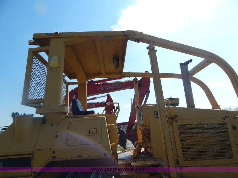 image for item G3160 1986 Caterpillar D5H dozer