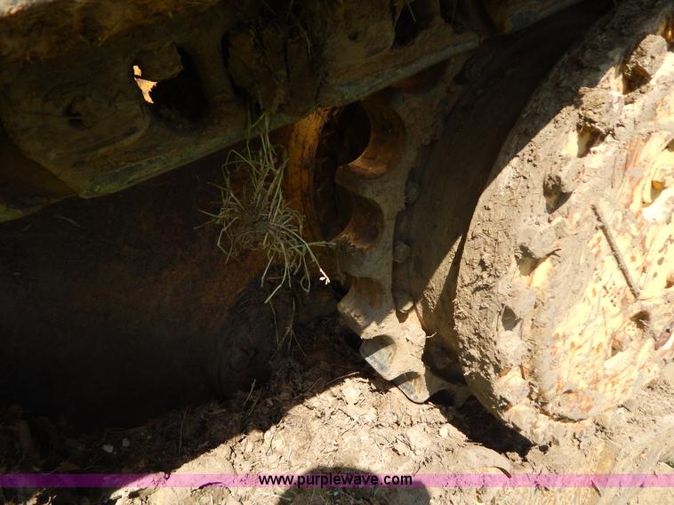 image for item G3160 1986 Caterpillar D5H dozer