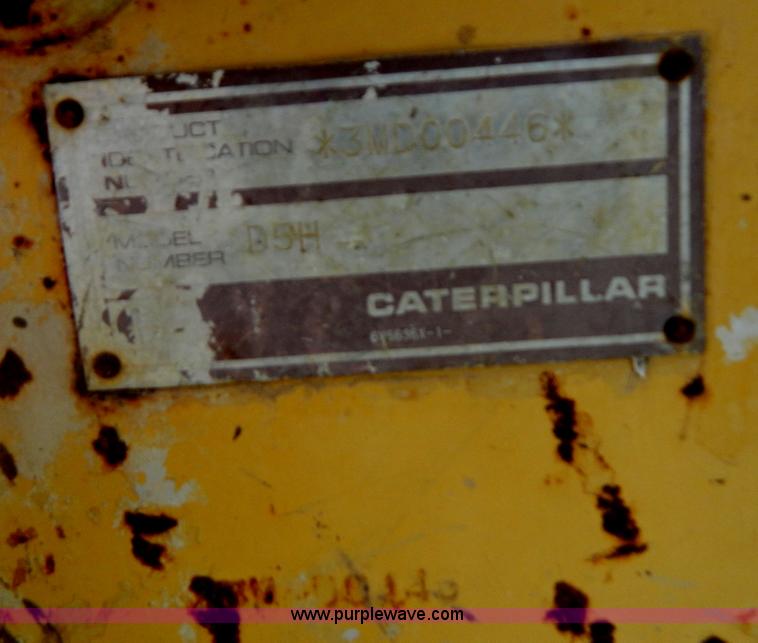 image for item G3160 1986 Caterpillar D5H dozer