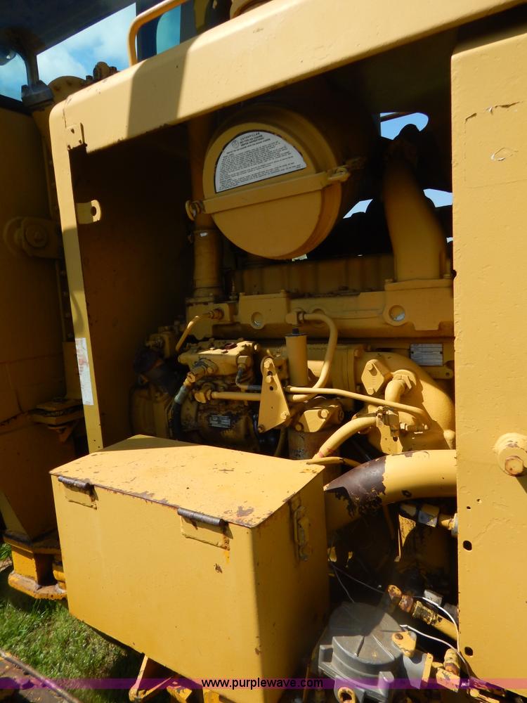 image for item G3161 1974 Caterpillar 120G motor grader