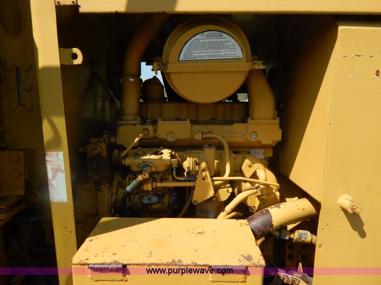 image for item G3161 1974 Caterpillar 120G motor grader