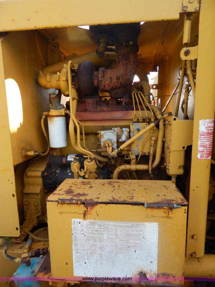 image for item G3161 1974 Caterpillar 120G motor grader