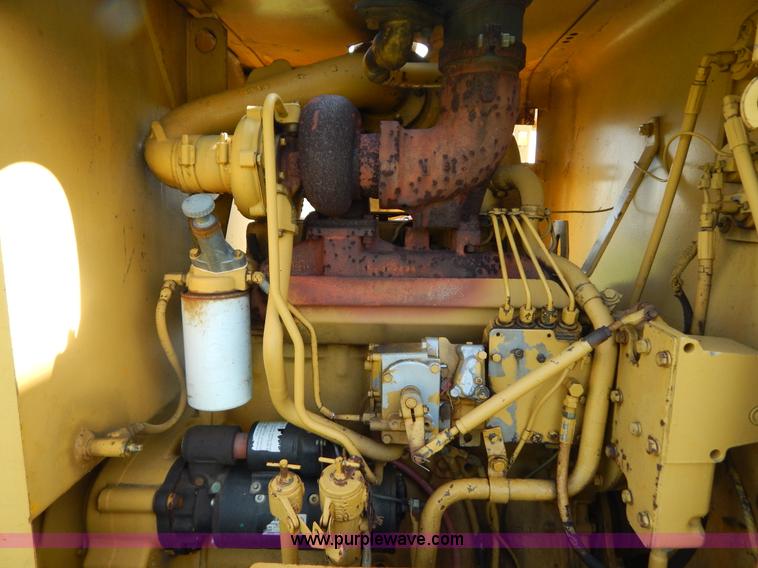 image for item G3161 1974 Caterpillar 120G motor grader
