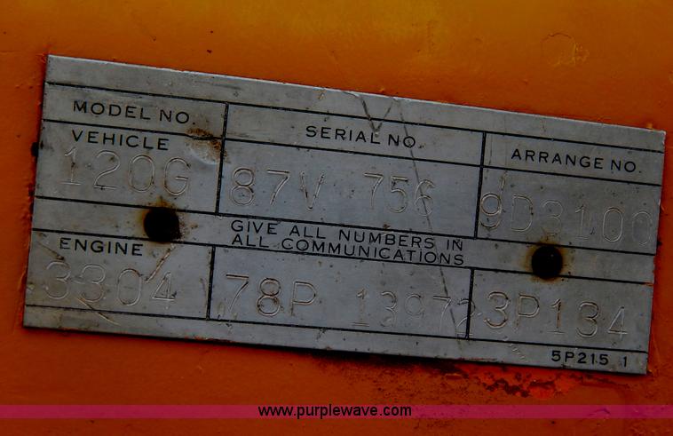 image for item G3161 1974 Caterpillar 120G motor grader