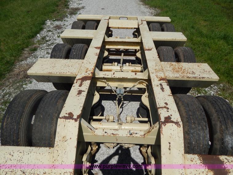 image for item G3163 1995 53' triple axle lowboy trailer
