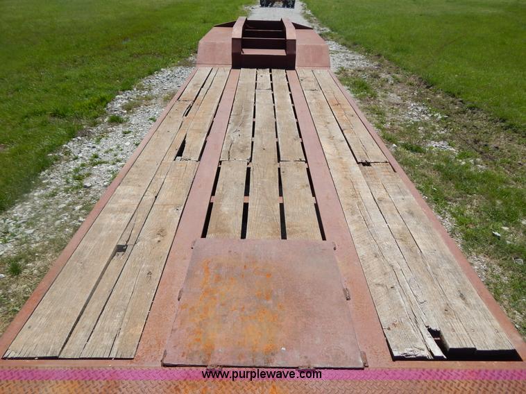 image for item G3164 1997 Atoka tandem axle drop deck trailer