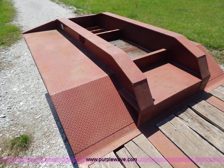 image for item G3164 1997 Atoka tandem axle drop deck trailer