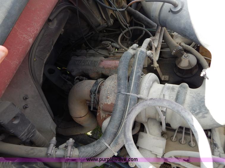 image for item G3166 1997 Ford A9513 AeroMax 113 dump truck