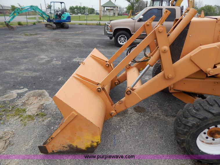 image for item G3167 Case 580C backhoe