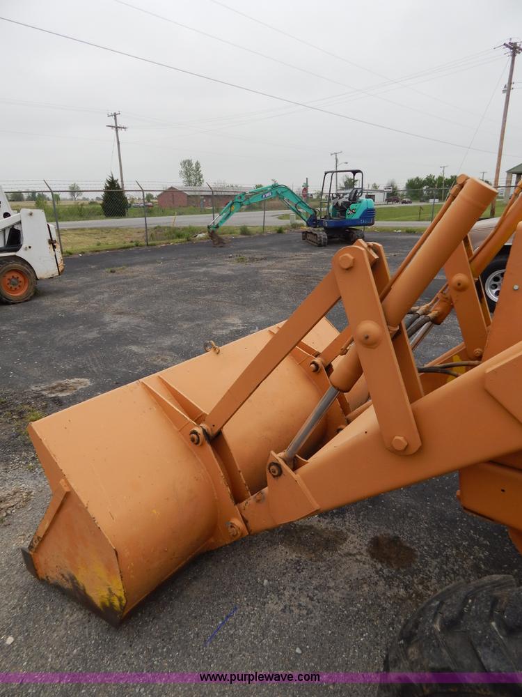 image for item G3167 Case 580C backhoe