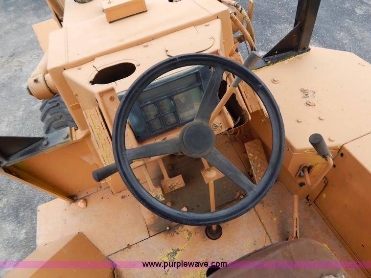 image for item G3167 Case 580C backhoe