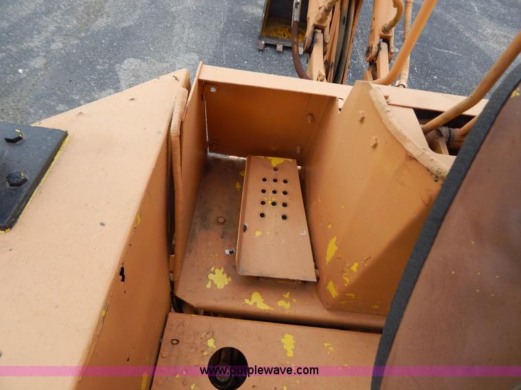 image for item G3167 Case 580C backhoe