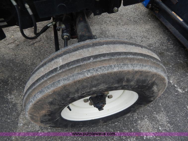 image for item G3168 2006 New Holland TT60A tractor