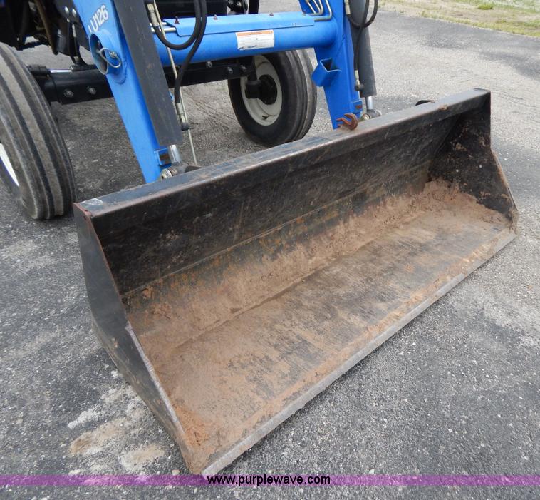 image for item G3168 2006 New Holland TT60A tractor