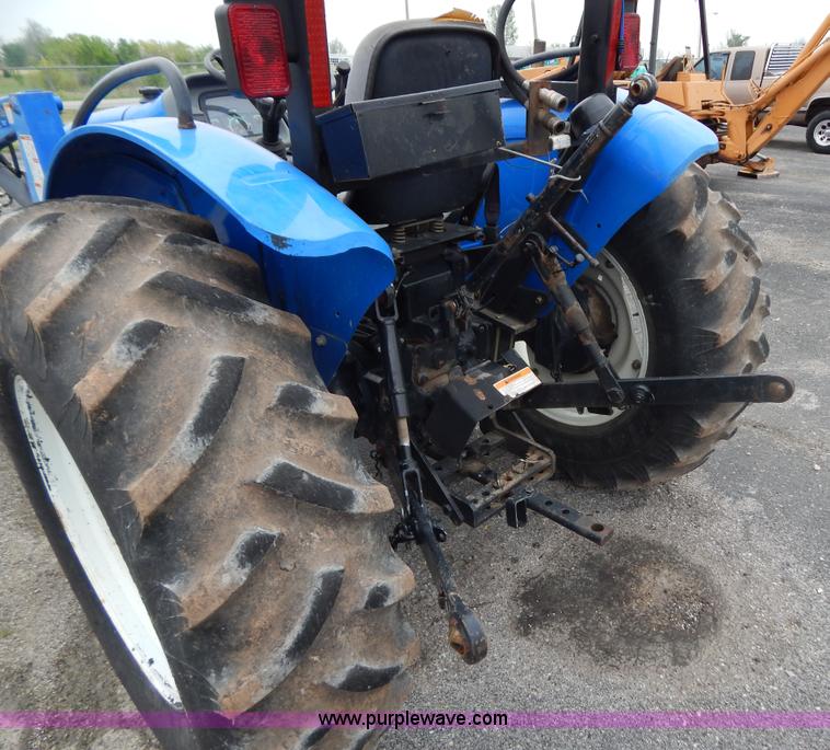 image for item G3168 2006 New Holland TT60A tractor