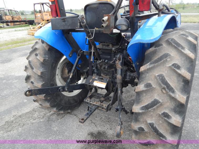 image for item G3168 2006 New Holland TT60A tractor