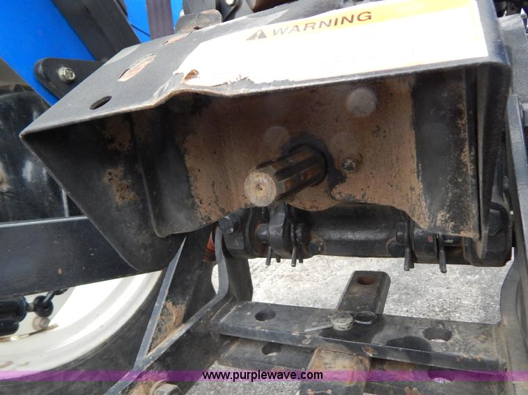 image for item G3168 2006 New Holland TT60A tractor