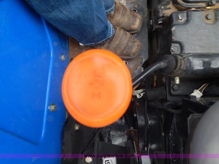 image for item G3168 2006 New Holland TT60A tractor