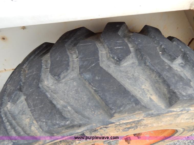 image for item G3169 Bobcat 763 skid steer