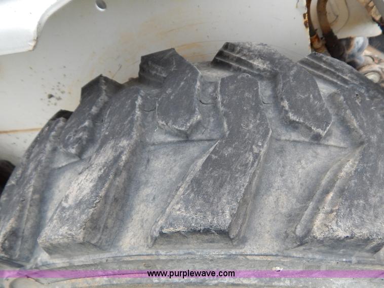 image for item G3169 Bobcat 763 skid steer