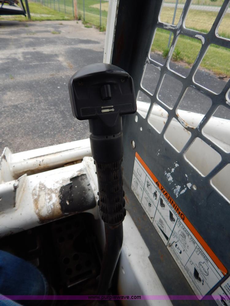 image for item G3169 Bobcat 763 skid steer