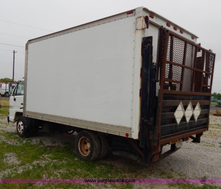 image for item G3170 1995 Isuzu NPR Electromatic box truck