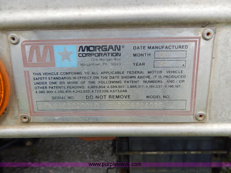 image for item G3170 1995 Isuzu NPR Electromatic box truck