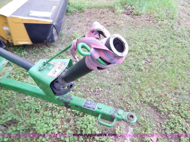 image for item G3171 2009 John Deere 348T square baler