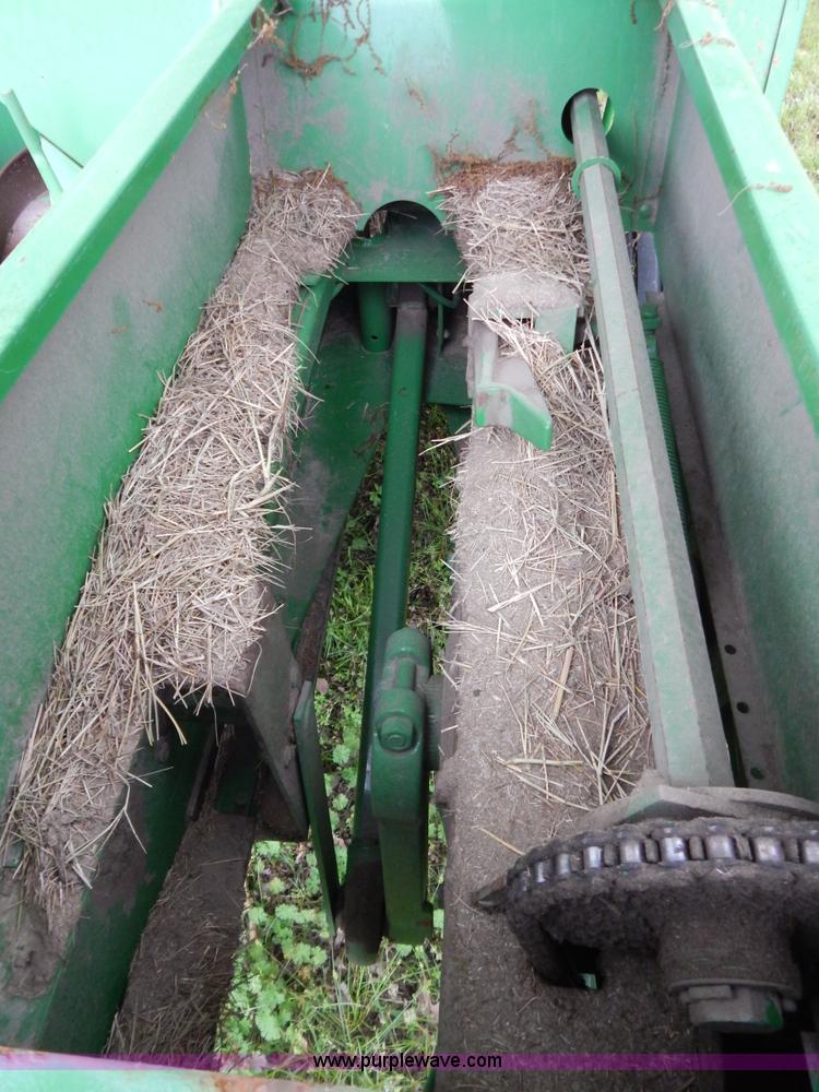 image for item G3171 2009 John Deere 348T square baler