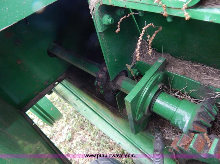 image for item G3171 2009 John Deere 348T square baler