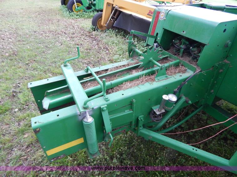 image for item G3171 2009 John Deere 348T square baler
