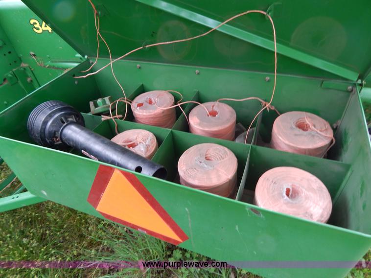 image for item G3171 2009 John Deere 348T square baler