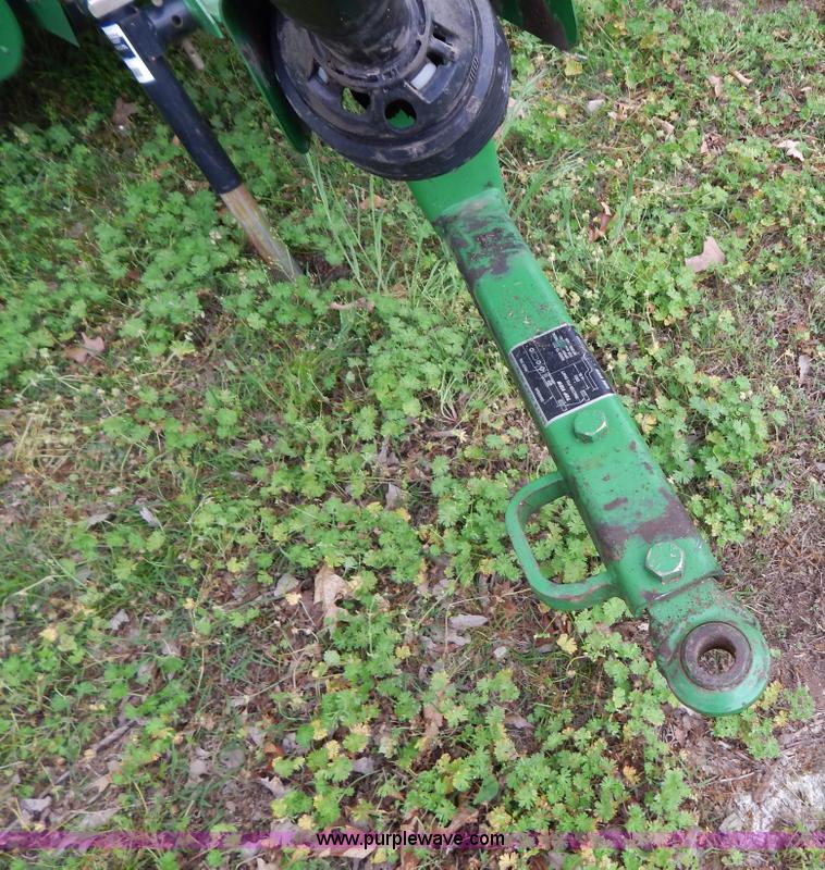 image for item G3171 2009 John Deere 348T square baler