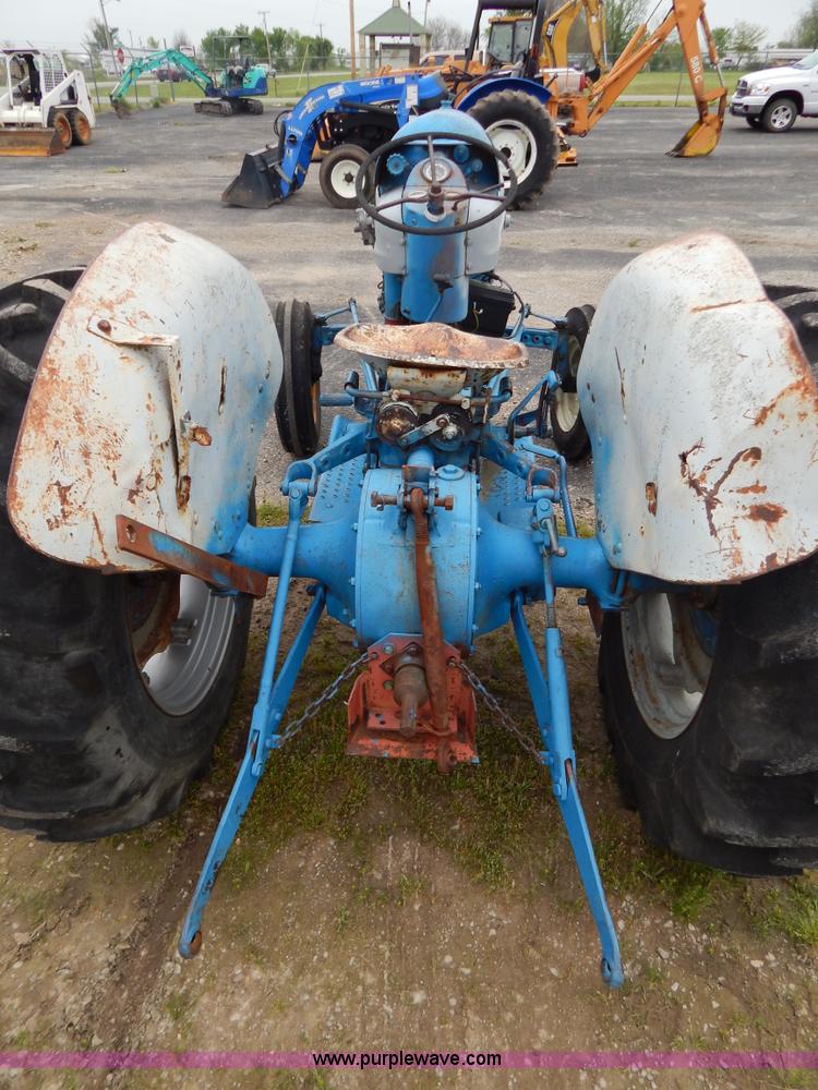 image for item G3173 Ford 801 Powermaster tractor
