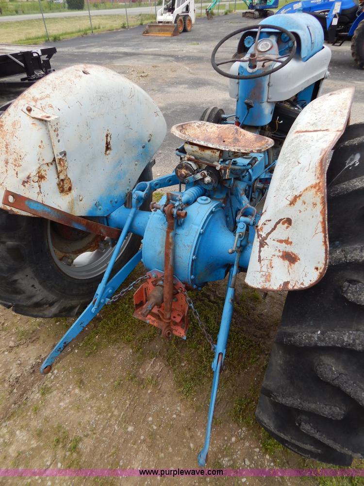 image for item G3173 Ford 801 Powermaster tractor