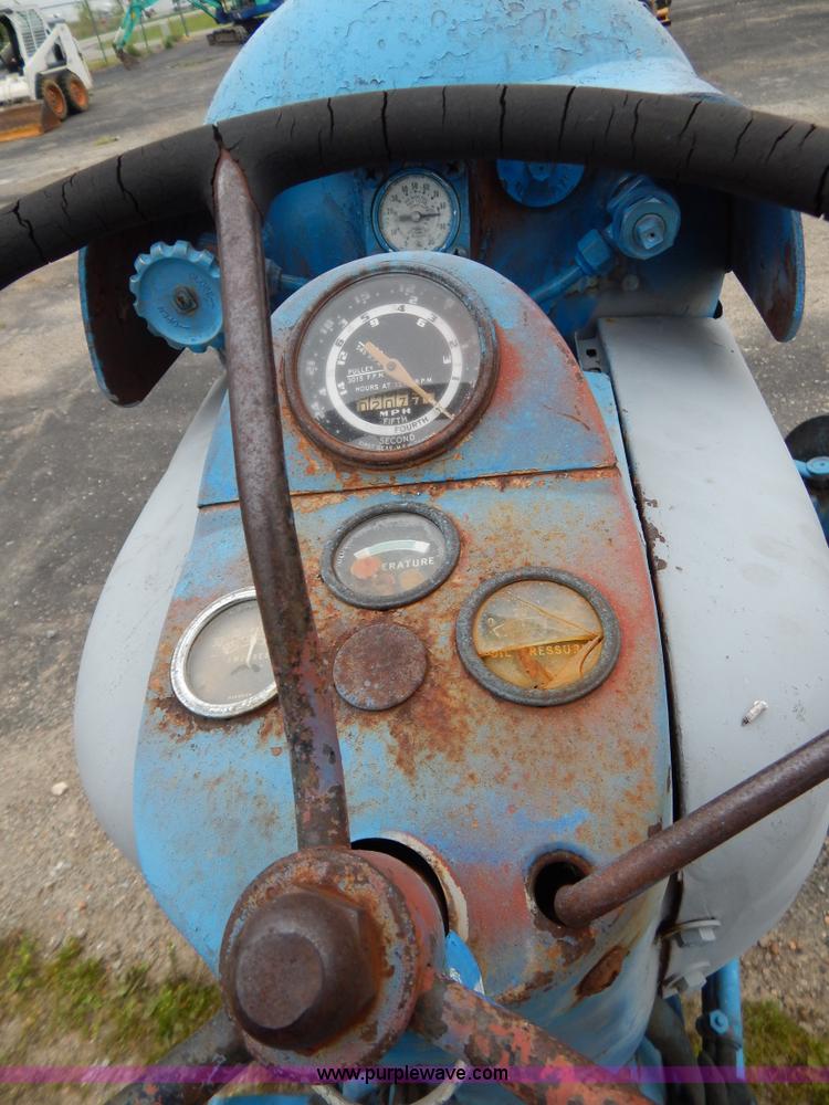 image for item G3173 Ford 801 Powermaster tractor