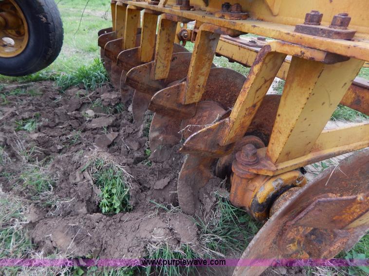 image for item G3177 Caterpillar 8' disk