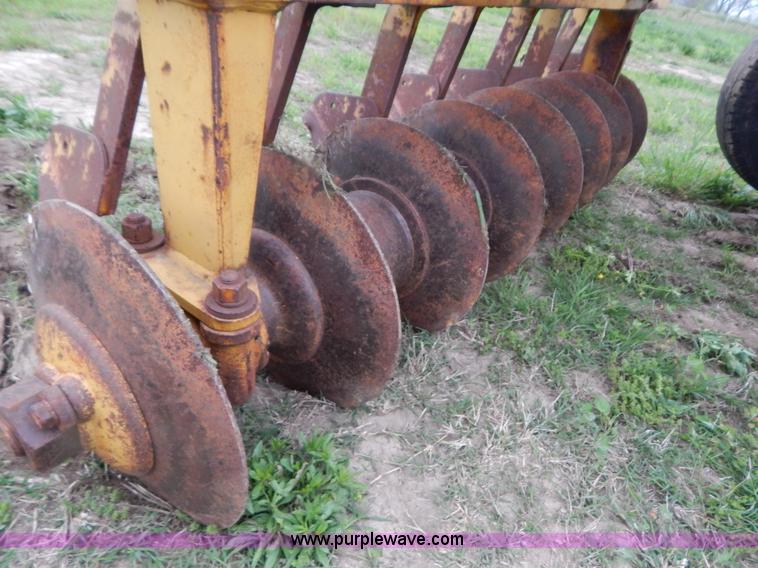 image for item G3177 Caterpillar 8' disk